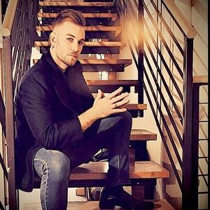 Meet your Posher, Sam